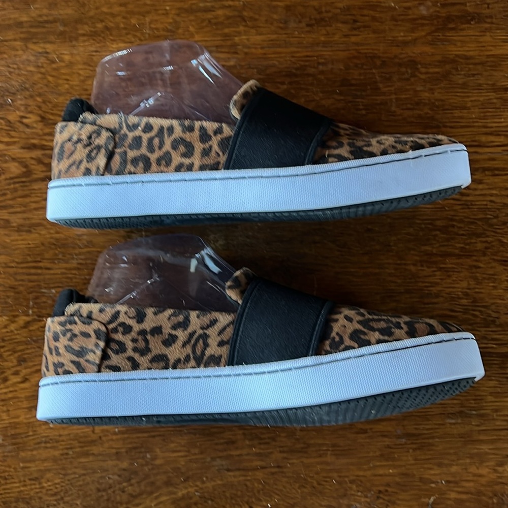 Clarks Womens Pawley Wes slip on animal print loafers flats US 8.5M - Picture 5 of 7